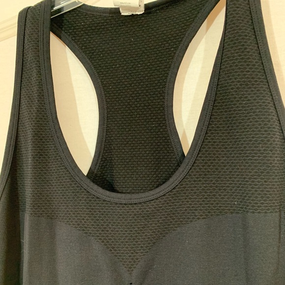Fabletics Racerback Athletic Mesh Blk  Size Medium - Picture 12 of 13
